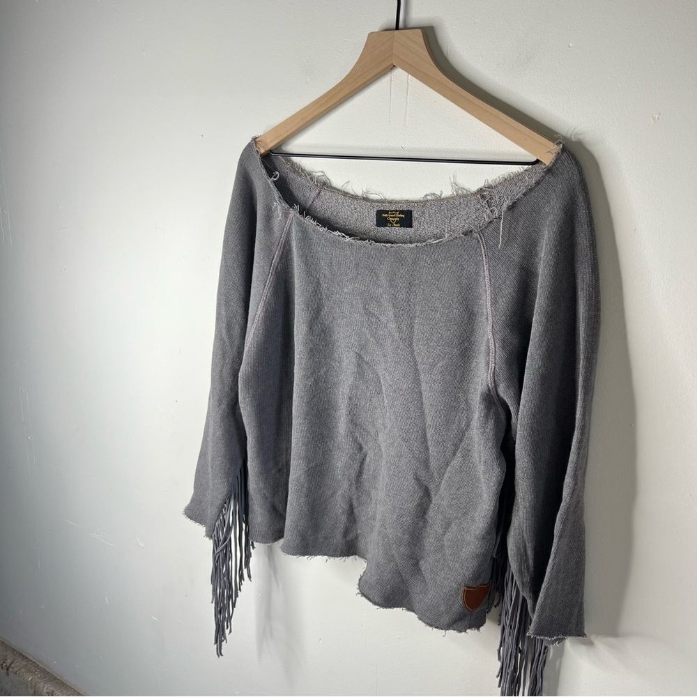 Hollywood Trading Company Gray Fringe Raw Hem Sweatshirt Large - Picture 5 of 12
